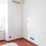 Domus Magnagrecia Apartmán *